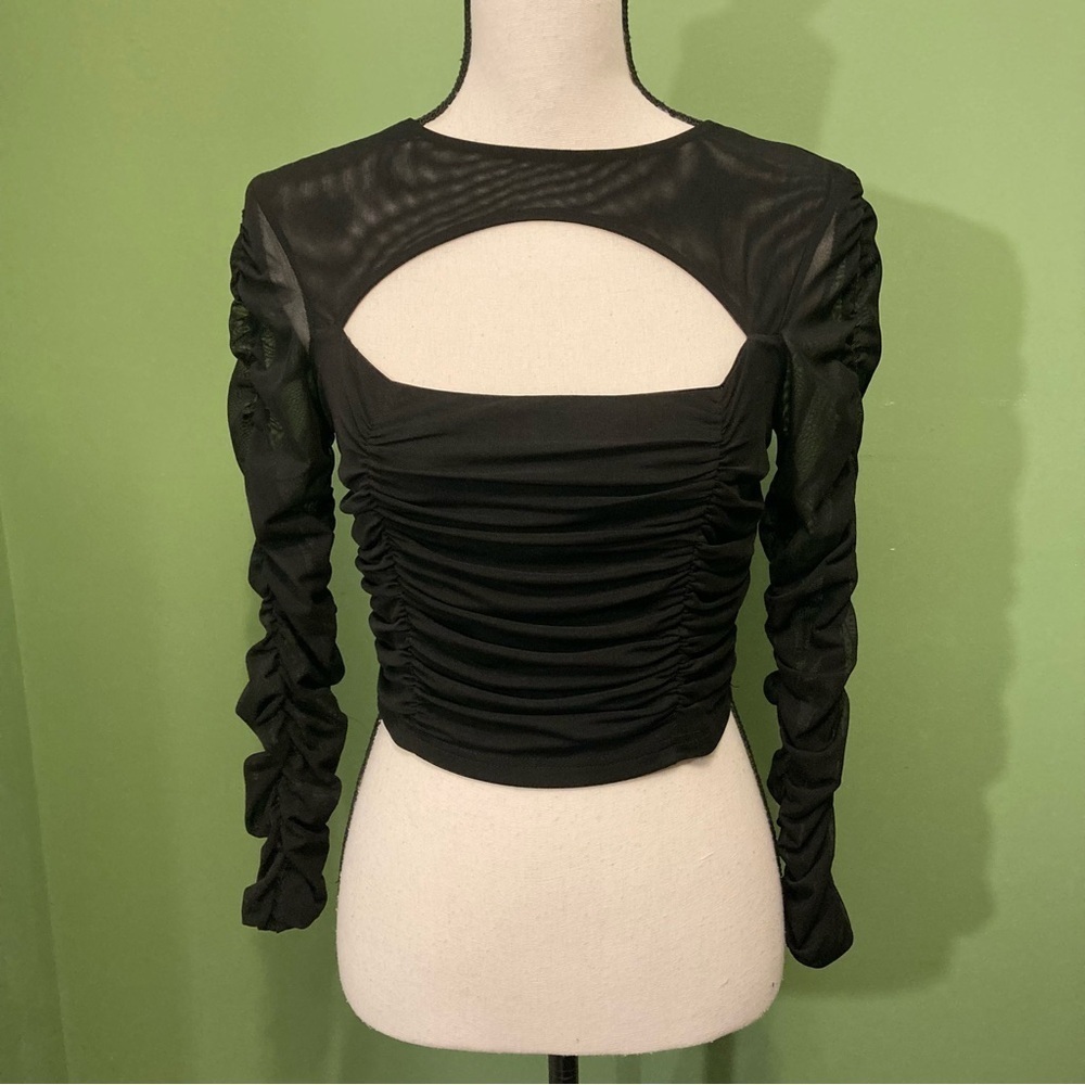 Cider Black Ruched Cutout Crop Top - Picture 10 of 10